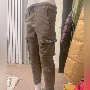 Men’s HOLLISTER CARGO joggers (M)